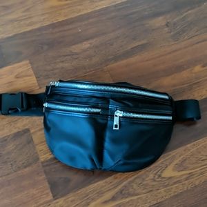 Madden girl nylon fanny pack